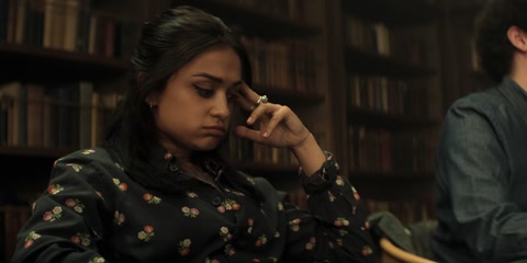 Download You (2018) S04 E01 Web-DL 720p hevc [Hindi-English] | Filmy21