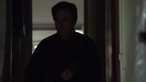 Jesse Stone: Benefit of the Doubt (2012) BluRay 720p hevc [Hindi-English]