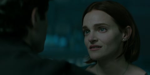 You (2018) S05 E08 Web-DL 720p hevc [Hindi-English]