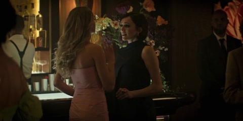 You (2018) S04 E06 Web-DL 480p h264 [Hindi-English]