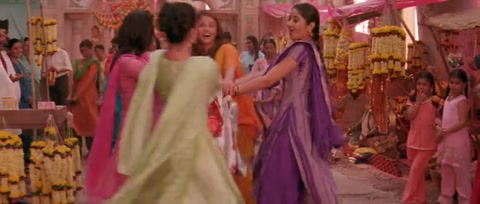 Bride & Prejudice (2004) Web-DL 480p h264 [English]