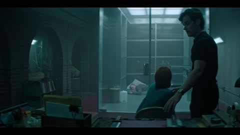 You (2018) S05 E08 Web-DL 1080p hevc [English-Hindi]