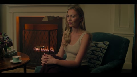 You (2018) S05 E08 Web-DL 1080p hevc [English-Hindi]