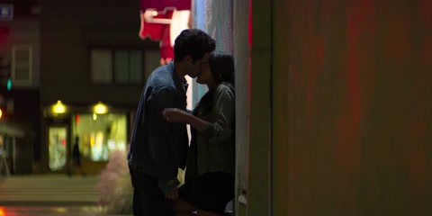 You (2018) S02 E07 Web-DL 1080p h264 [Hindi-English]