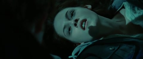 Twilight (2008) BluRay 480p h264 [Hindi-English]