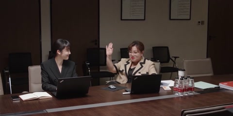 Fake It Till You Make It (2023) S01 E05 Web-DL 720p h264 [Hindi-Chinese]