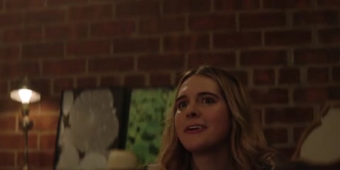 You (2018) S01 E08 Web-DL 480p h264 [Hindi-English]