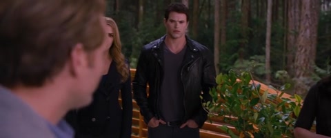 The Twilight Saga: Breaking Dawn - Part 2 (2012) BluRay 480p h264 [Hindi-English]