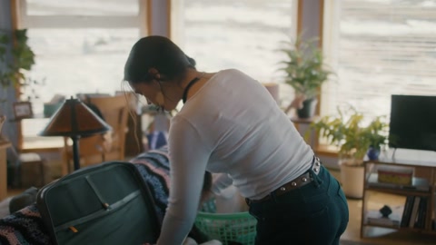 North of North (2025) S01 E07 Web-DL 720p h264 [Hindi-English]