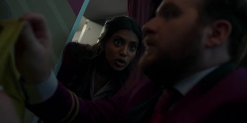 Download Fight or Flight (2024) Web-DL 720p h264 [Hindi-English] | Filmy21