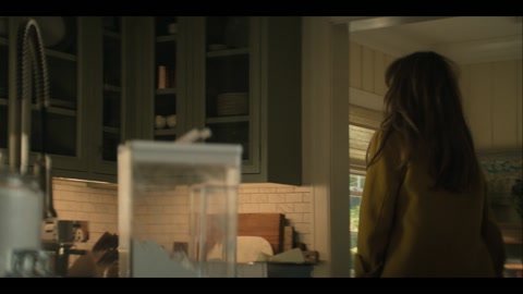 You (2018) S03 E07 Web-DL 1080p h264 [English-Hindi]