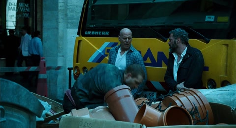 A Good Day to Die Hard (2013) BluRay 1080p h264 [Hindi-English]