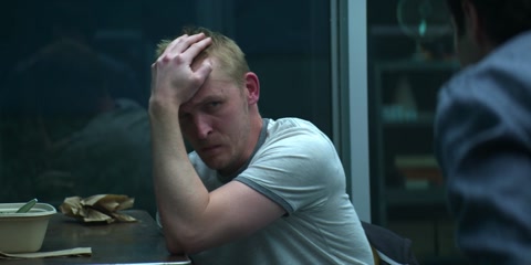 You (2018) S02 E04 Web-DL 1080p h264 [Hindi-English]