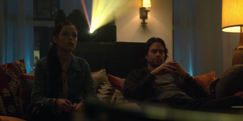 You (2018) S02 E04 Web-DL 1080p h264 [Hindi-English]