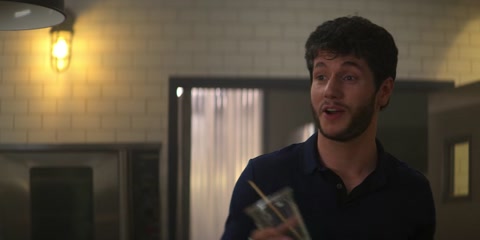 You (2018) S02 E04 Web-DL 720p hevc [Hindi-English]