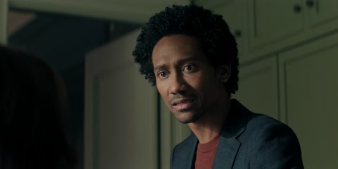 You (2018) S05 E09 Web-DL 720p hevc [Hindi-English]