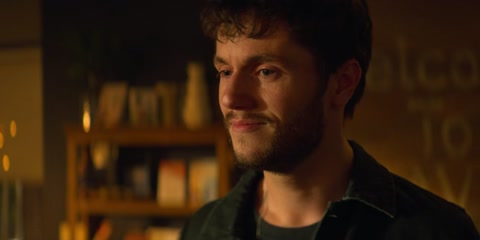 You (2018) S02 E10 Web-DL 720p hevc [Hindi-English]