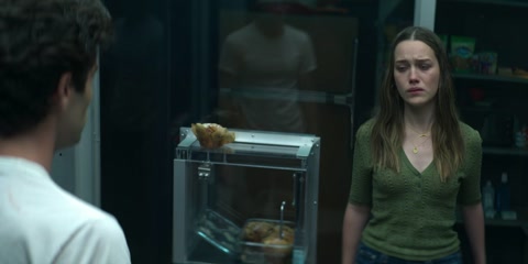 You (2018) S02 E10 Web-DL 720p hevc [Hindi-English]