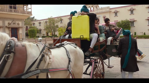 The Royals (2025) S01 E02 Web-DL 1080p h264 [Hindi]