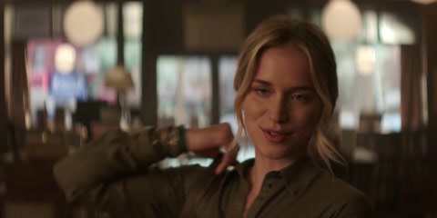You (2018) S01 E10 Web-DL 720p h264 [Hindi-English]