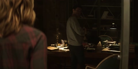 You (2018) S01 E10 Web-DL 720p h264 [Hindi-English]