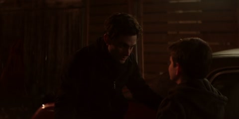You (2018) S01 E10 Web-DL 720p h264 [Hindi-English]