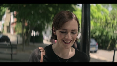 You (2018) S04 E08 Web-DL 1080p h264 [English-Hindi]