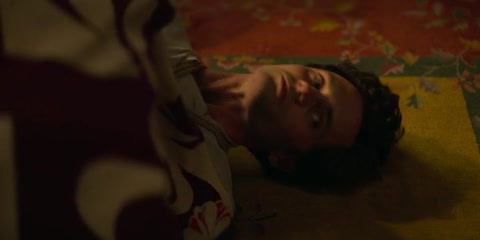 You (2018) S02 E06 Web-DL 480p h264 [Hindi-English]