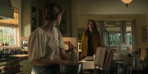 You (2018) S03 E07 Web-DL 720p h264 [Hindi-English]