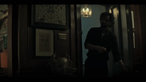 You (2018) S04 E06 Web-DL 1080p h264 [English-Hindi]