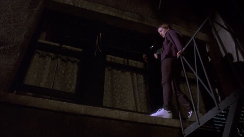 The 4th Floor (1999) BluRay 1080p h264 [Hindi-English]