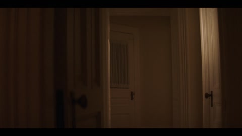 You (2018) S01 E06 Web-DL 1080p h264 [Hindi-English]