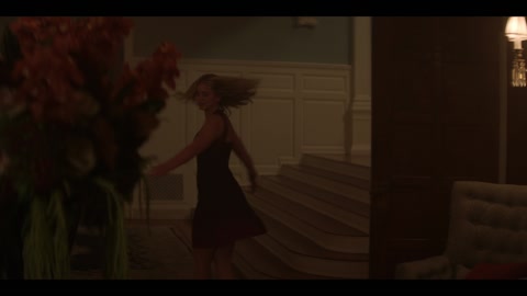 You (2018) S01 E06 Web-DL 1080p h264 [Hindi-English]