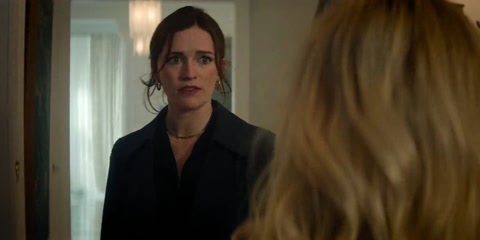 You (2018) S05 E05 Web-DL 1080p h264 [Hindi-English]