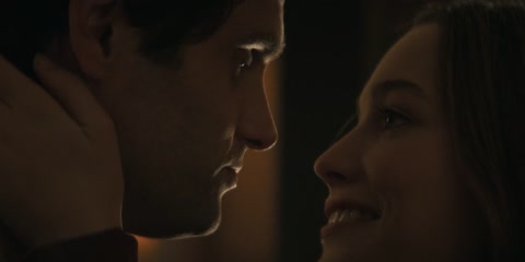 You (2018) S03 E01 Web-DL 720p h264 [Hindi-English]