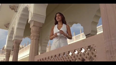 The Royals (2025) S01 E02 Web-DL 480p h264 [Hindi]