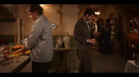 The Royals (2025) S01 E02 Web-DL 480p h264 [Hindi]