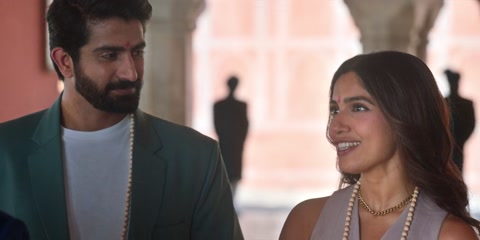 The Royals (2025) S01 E01 Web-DL 720p hevc [Hindi]