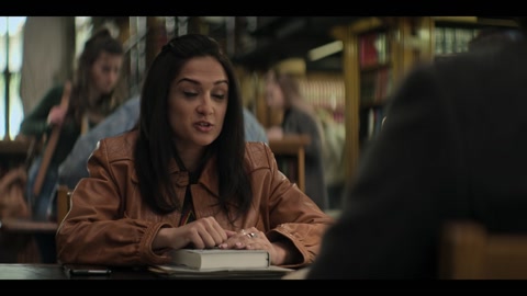 You (2018) S04 E02 Web-DL 1080p h264 [English-Hindi]