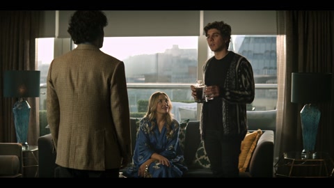 You (2018) S04 E02 Web-DL 1080p h264 [English-Hindi]