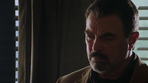 Jesse Stone: Benefit of the Doubt (2012) BluRay 720p h264 [Hindi-English]