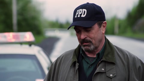 Jesse Stone: Benefit of the Doubt (2012) BluRay 720p h264 [Hindi-English]