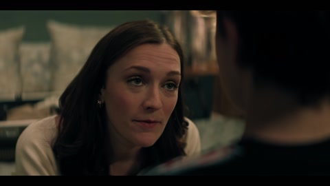 You (2018) S05 E07 Web-DL 1080p h264 [English-Hindi]