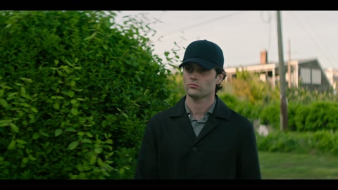 You (2018) S05 E05 Web-DL 1080p hevc [English-Hindi]