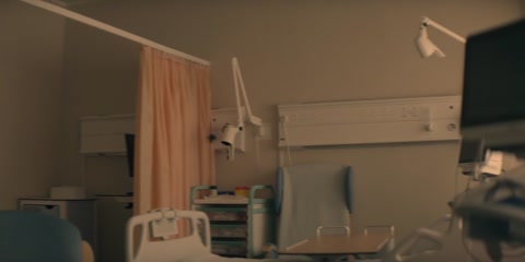 You (2018) S04 E10 Web-DL 720p h264 [Hindi-English]