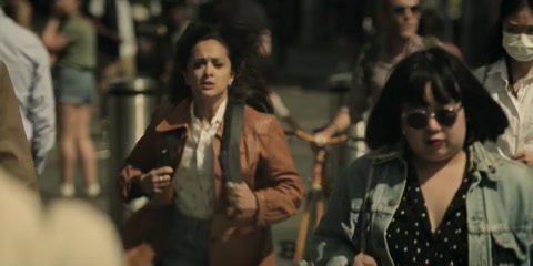 You (2018) S04 E09 Web-DL 480p h264 [Hindi-English]