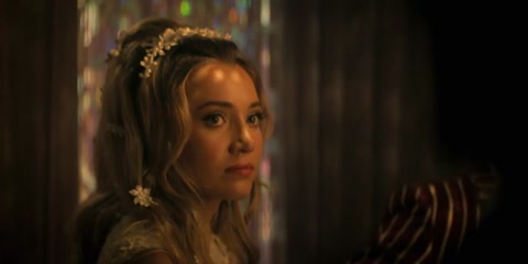 You (2018) S04 E09 Web-DL 480p h264 [Hindi-English]