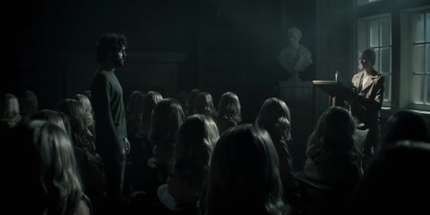 You (2018) S04 E09 Web-DL 480p h264 [Hindi-English]
