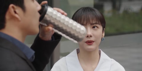 Fake It Till You Make It (2023) S01 E04 Web-DL 720p h264 [Hindi-Chinese]