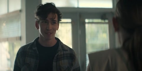 You (2018) S03 E05 Web-DL 480p h264 [Hindi-English]